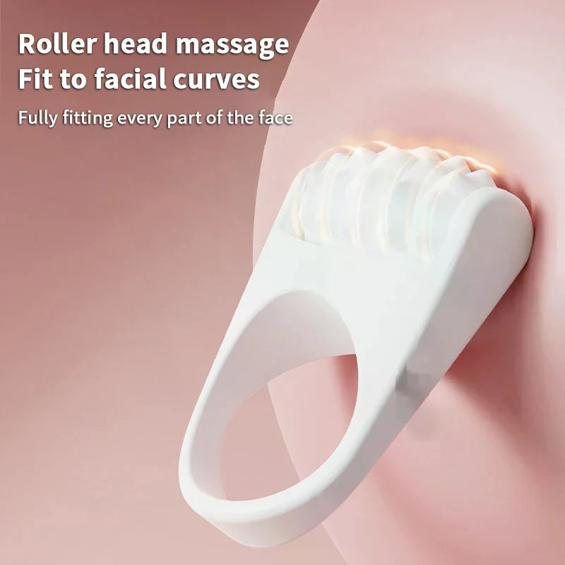 08 / MINIMALIST WHITE SILICONE FACIAL ROLLER