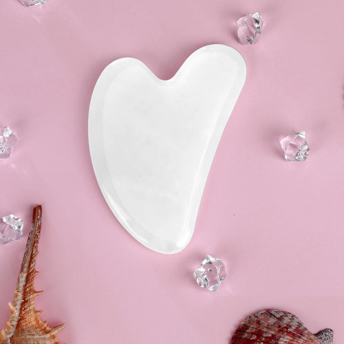 02 / SCULPTING ALABASTER GUA SHA STONE